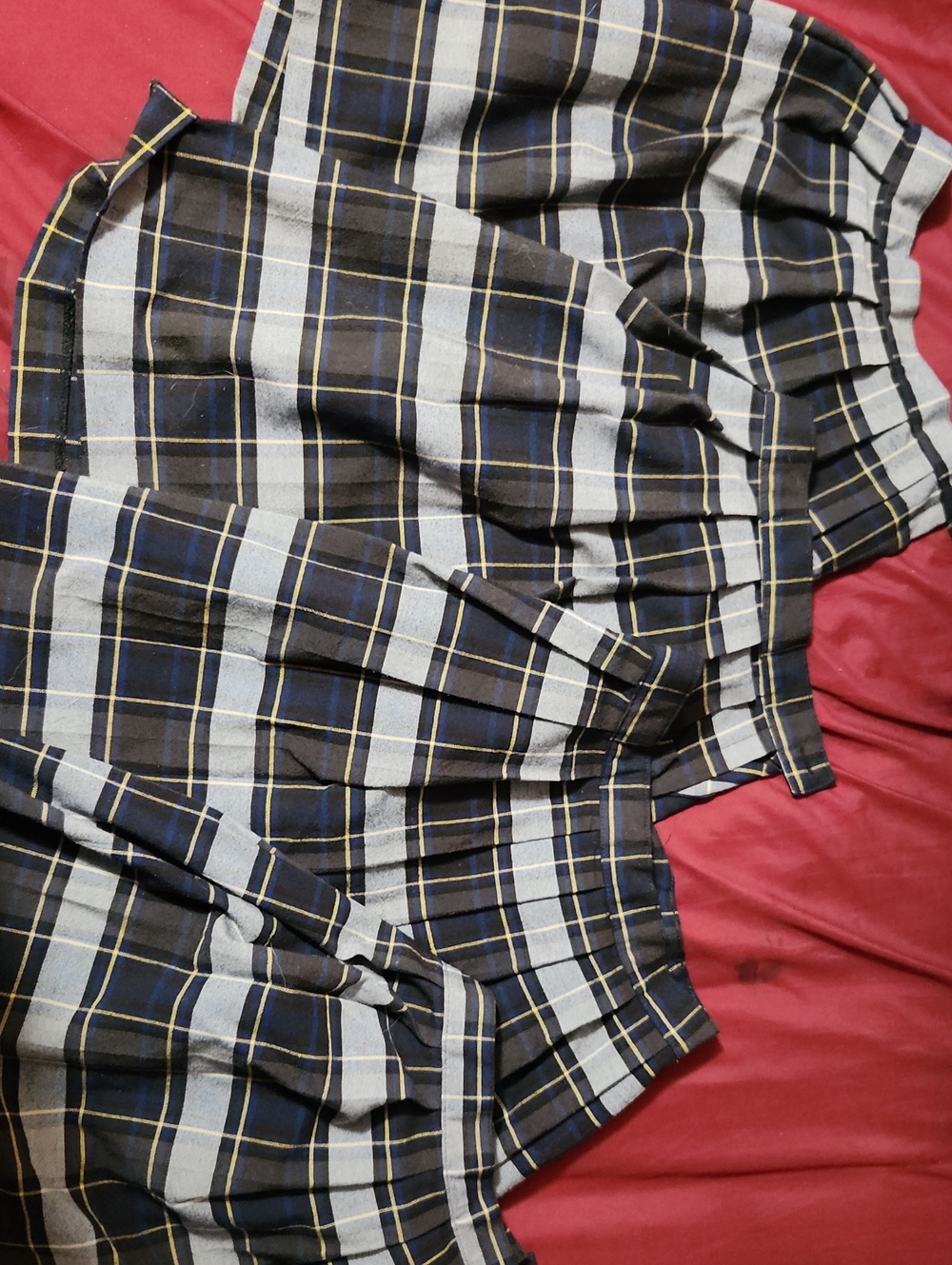 French Toast Navy & Gold Plaid Pleated Skirt Qty 4 Skirts